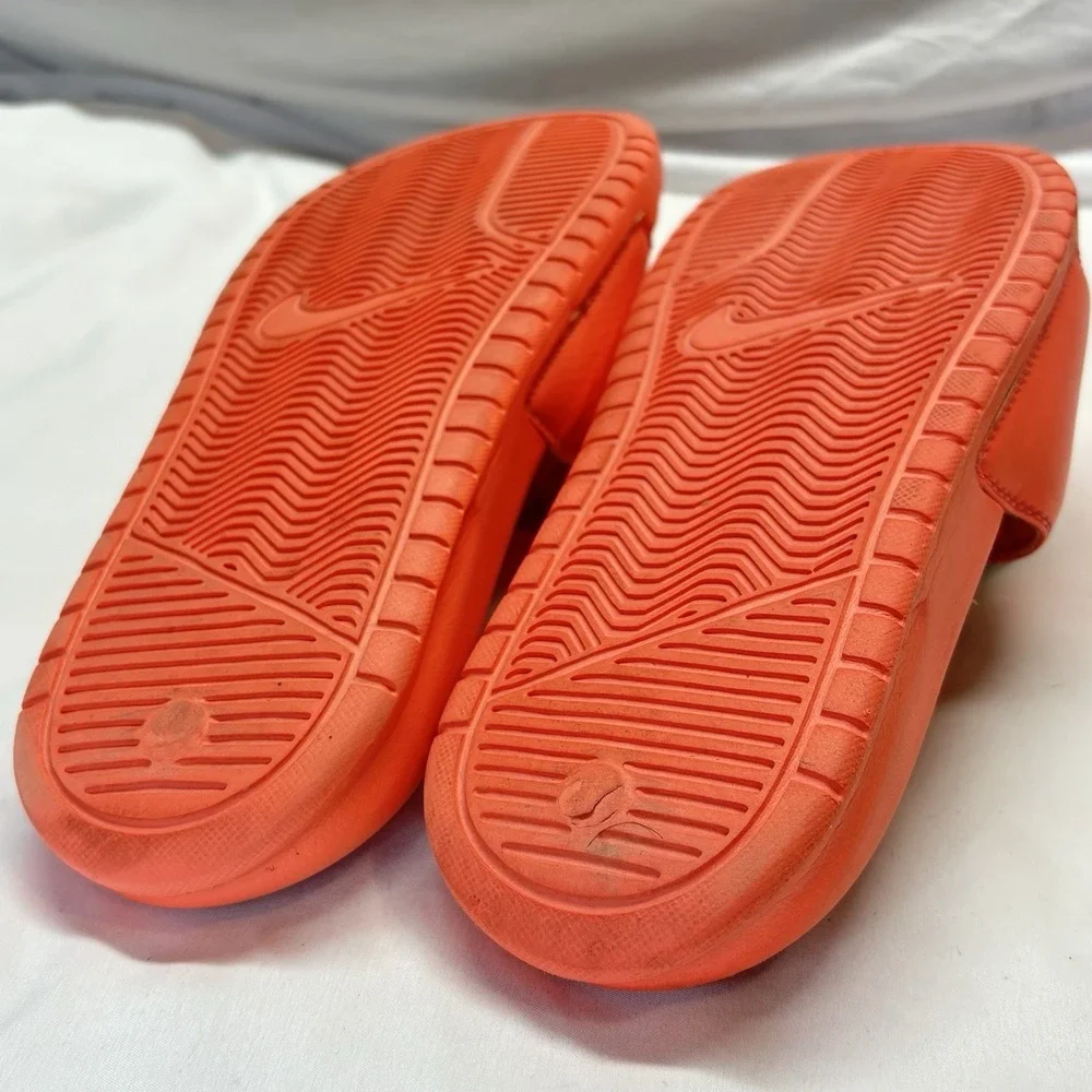 NIKE BENASSI JDI Womens Slides 343881-818 Size 8  EUR‎ 39 Mango White
